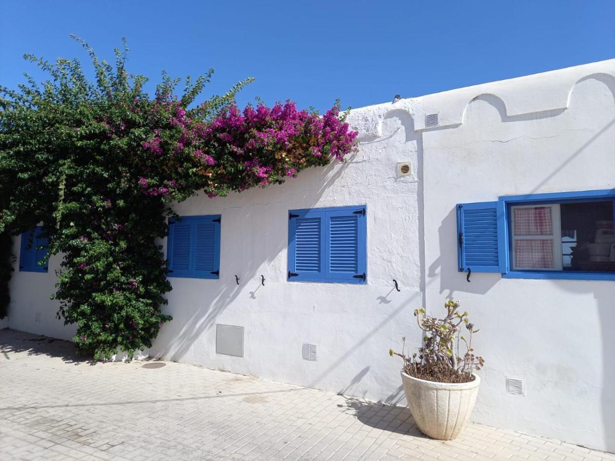 Apartamento Agua Amarga Design Exterior foto