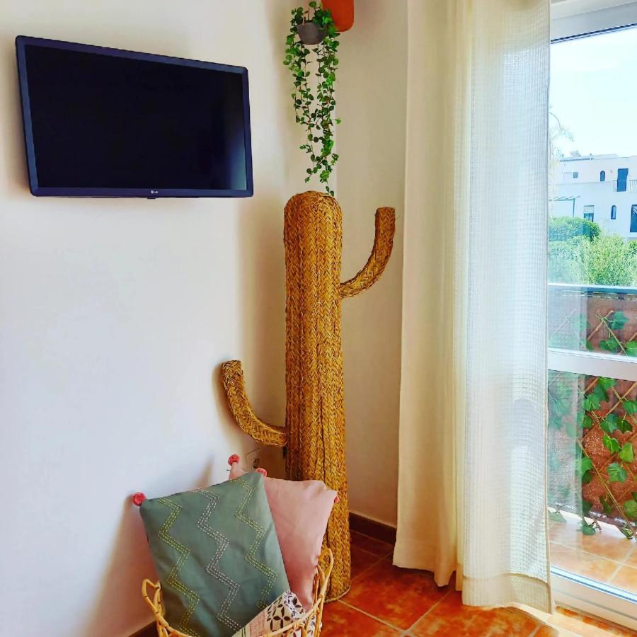Apartamento Agua Amarga Design Exterior foto